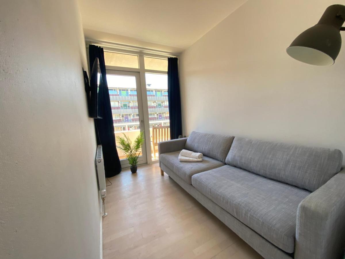 Central Copenhagen Apt With Balcony, Free Parking W Elevator Bagian luar foto
